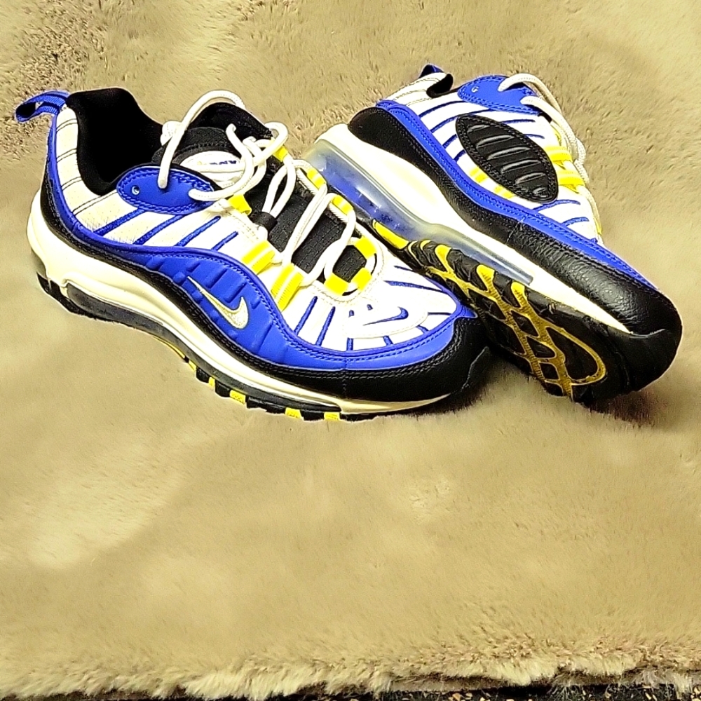 Nike Air Max 98 Size US 7y